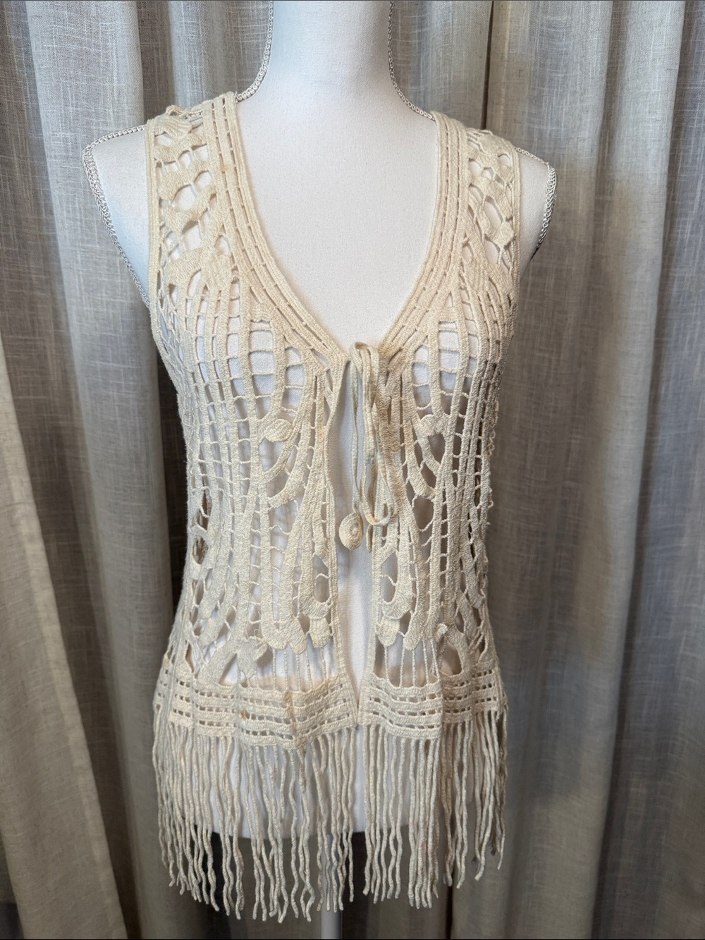 Boho Festival Crochet Vest Cream Fringe Tie Front Love Tree Medium-NWOT - Picture 1 of 12